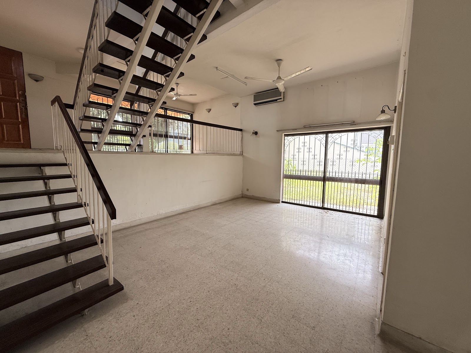 Lorong Kemaris photo 3