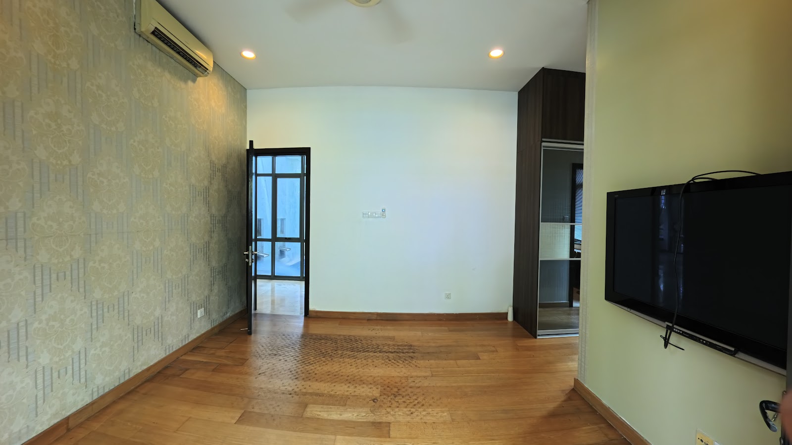 The Residence Mont Kiara photo 8