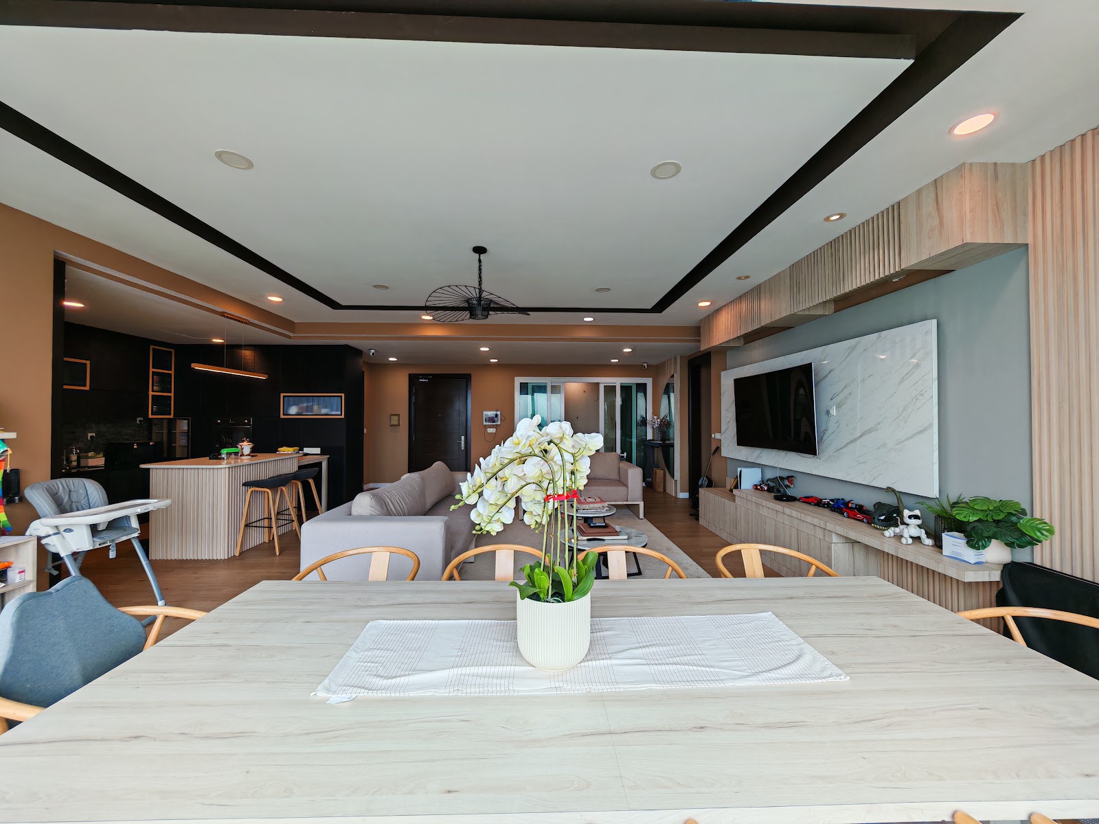 Uptown Residences photo 4