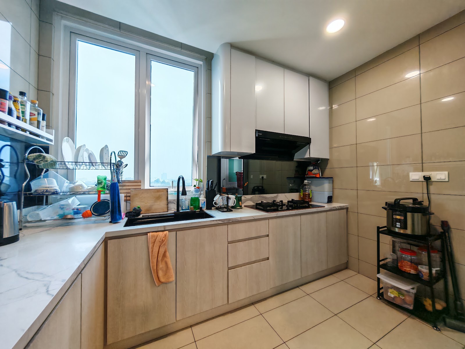 Uptown Residences photo 9