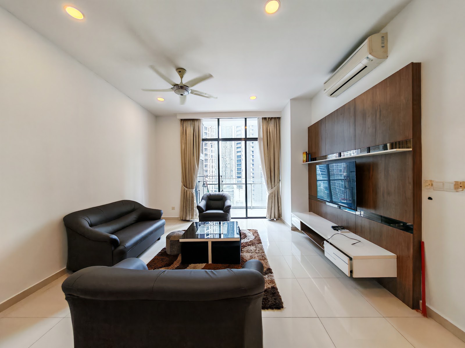 Mirage photo 5