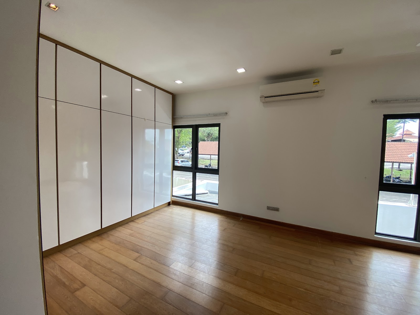 The Villa photo 8