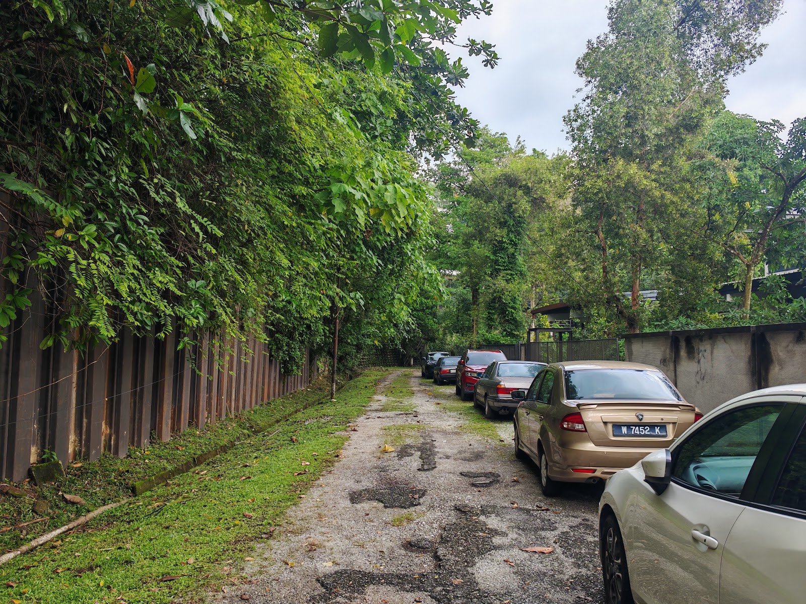 Tebrau Property